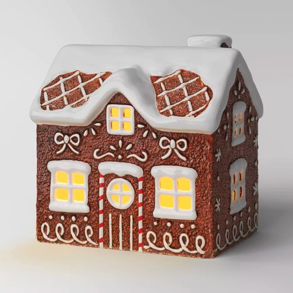 TARGET WONDERSHOP CHRISTMAS GINGERBREAD HOUSE DECOR